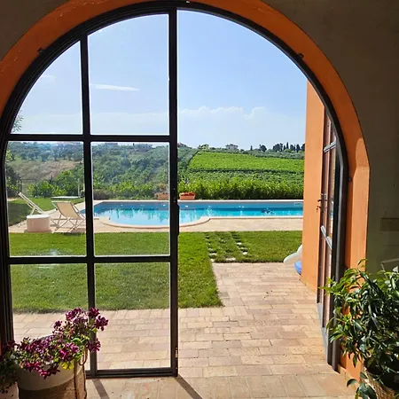 Tenuta Lanza Вилла Villalfonsina